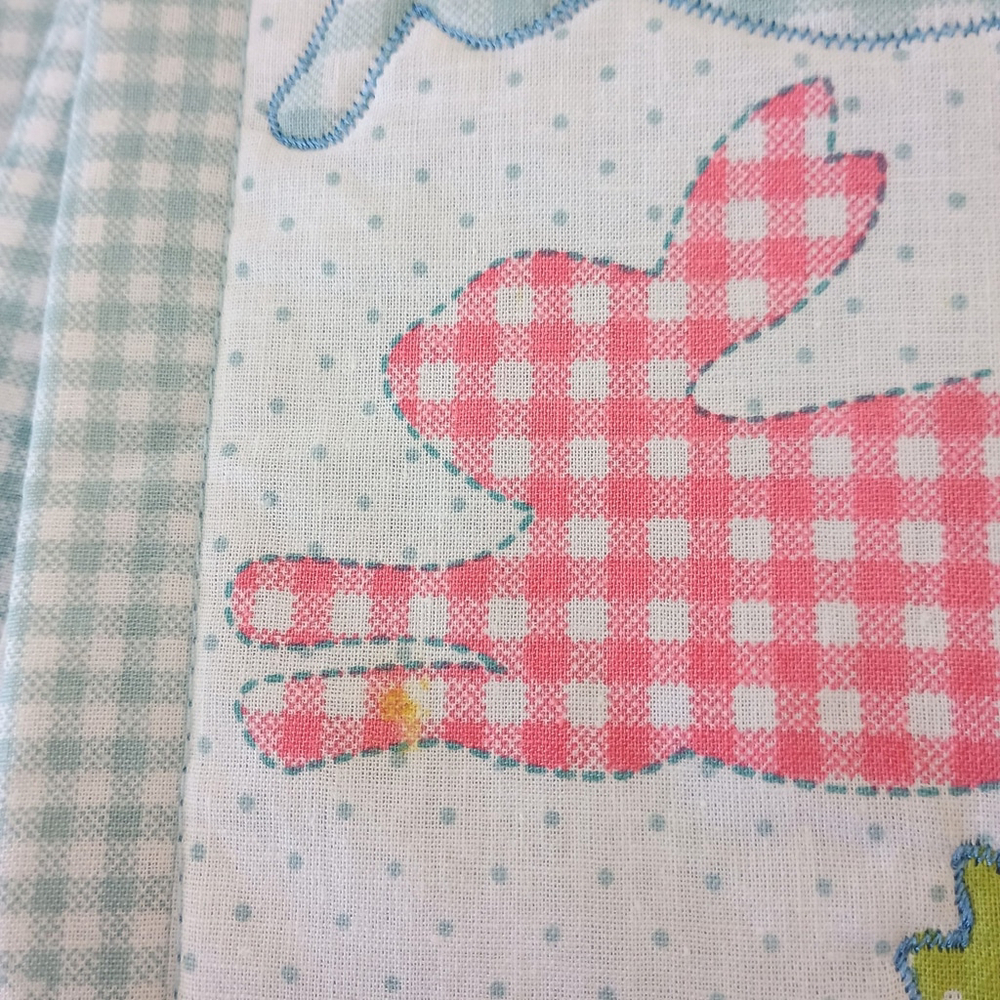 Set Of 4 Blossoms & Blooms? All Over Bunny Rabbit Blue Gingham Spring Placemats - Picture 7 of 8